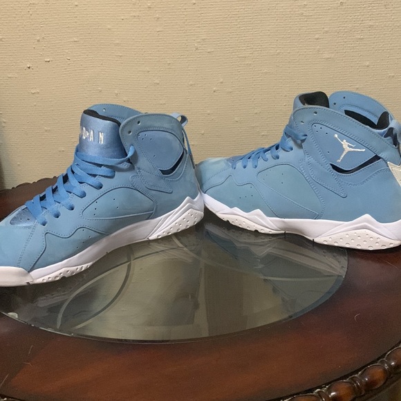 Jordan 7 Pantone - Picture 4 of 5